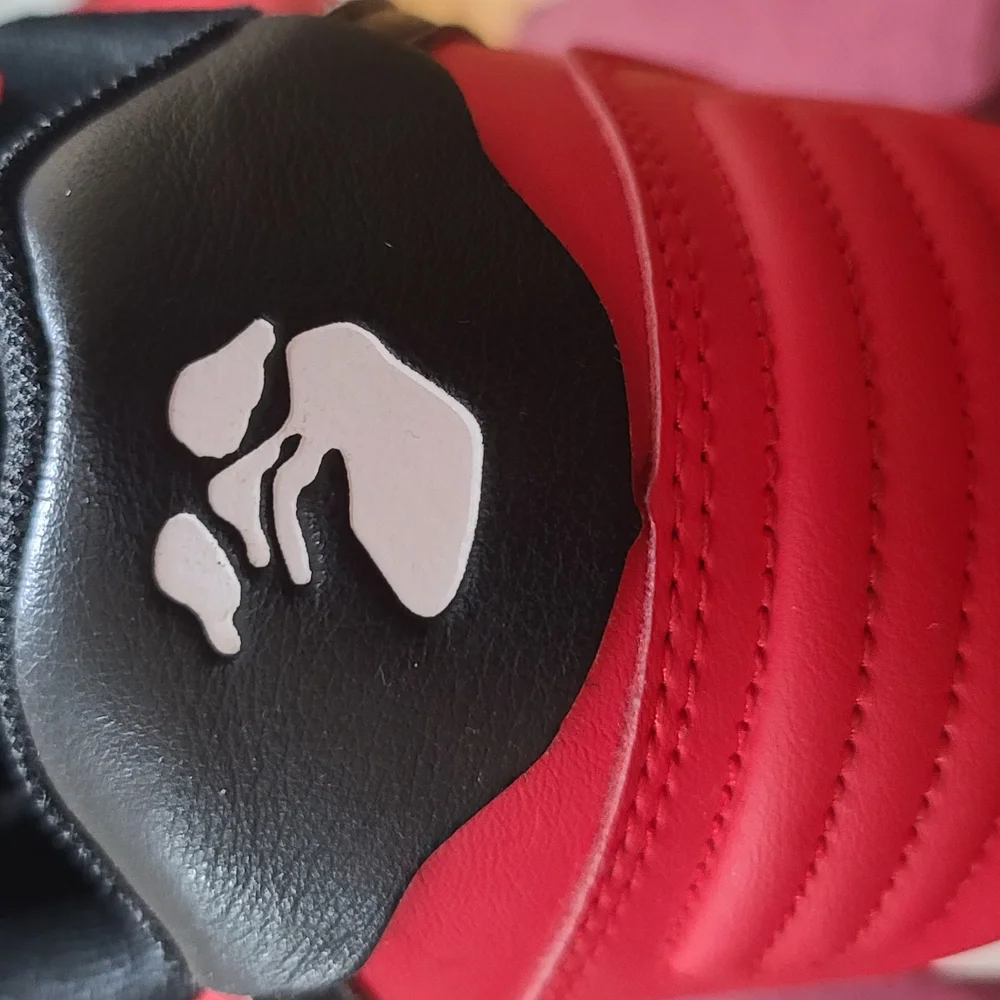 Off-White Red and White Sneakers with High-Top Design - Picture 7 of 7